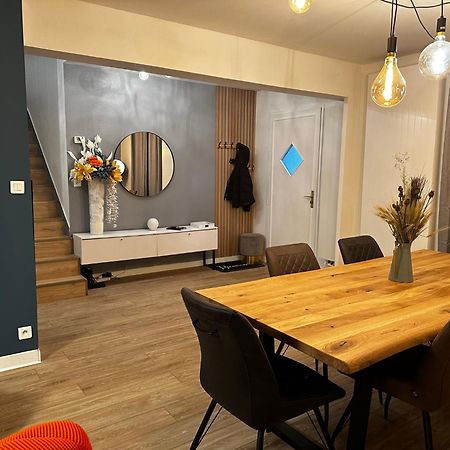 Les Temps Heureux Exclusivement Familles Villa Quimper Bagian luar foto