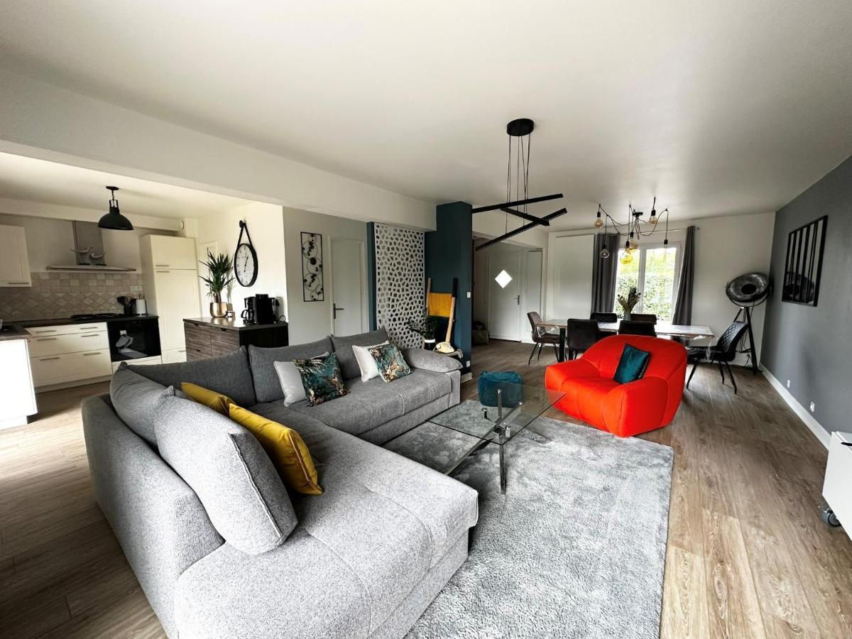 Les Temps Heureux Exclusivement Familles Villa Quimper Bagian luar foto