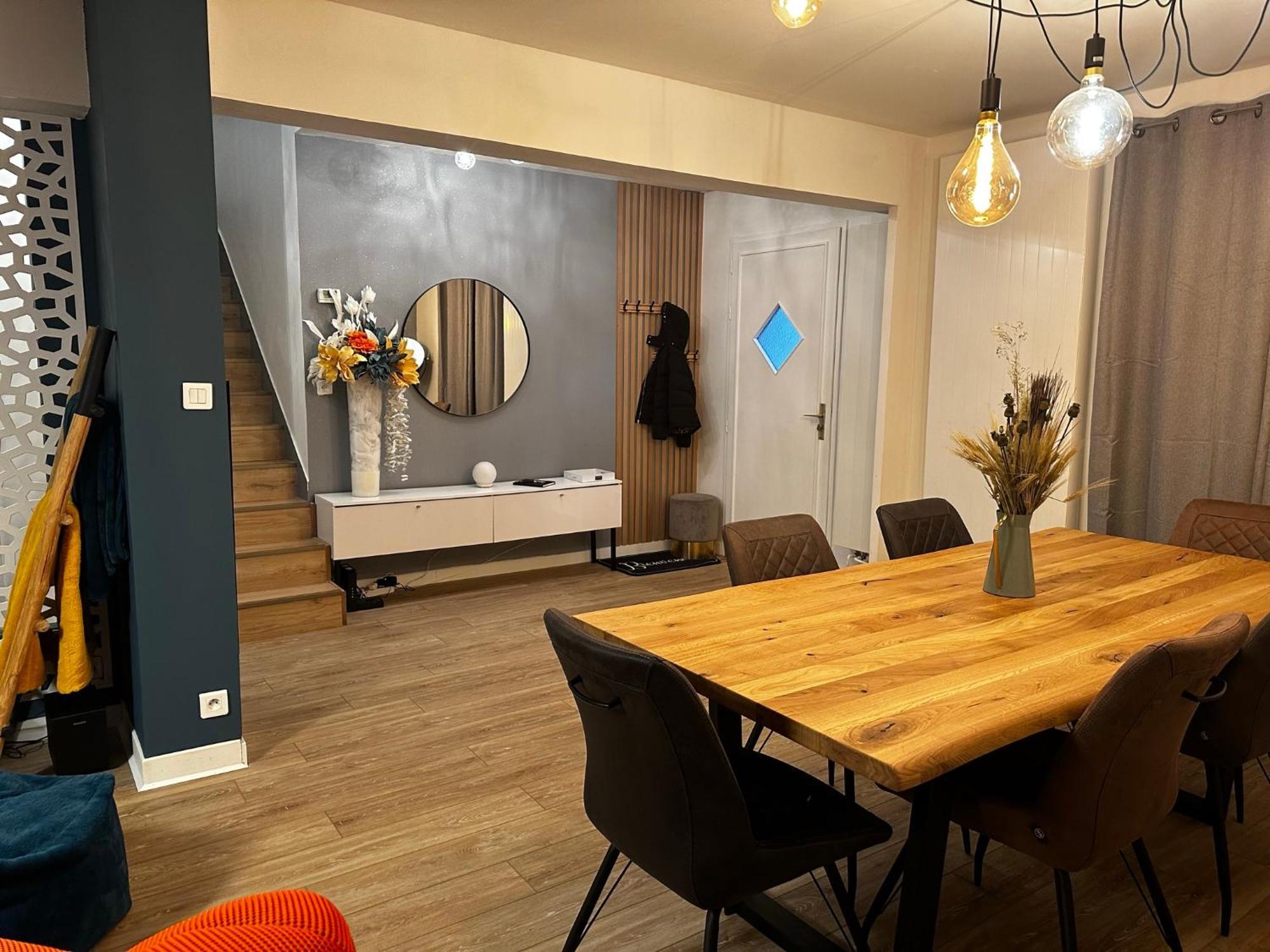 Les Temps Heureux Exclusivement Familles Villa Quimper Bagian luar foto